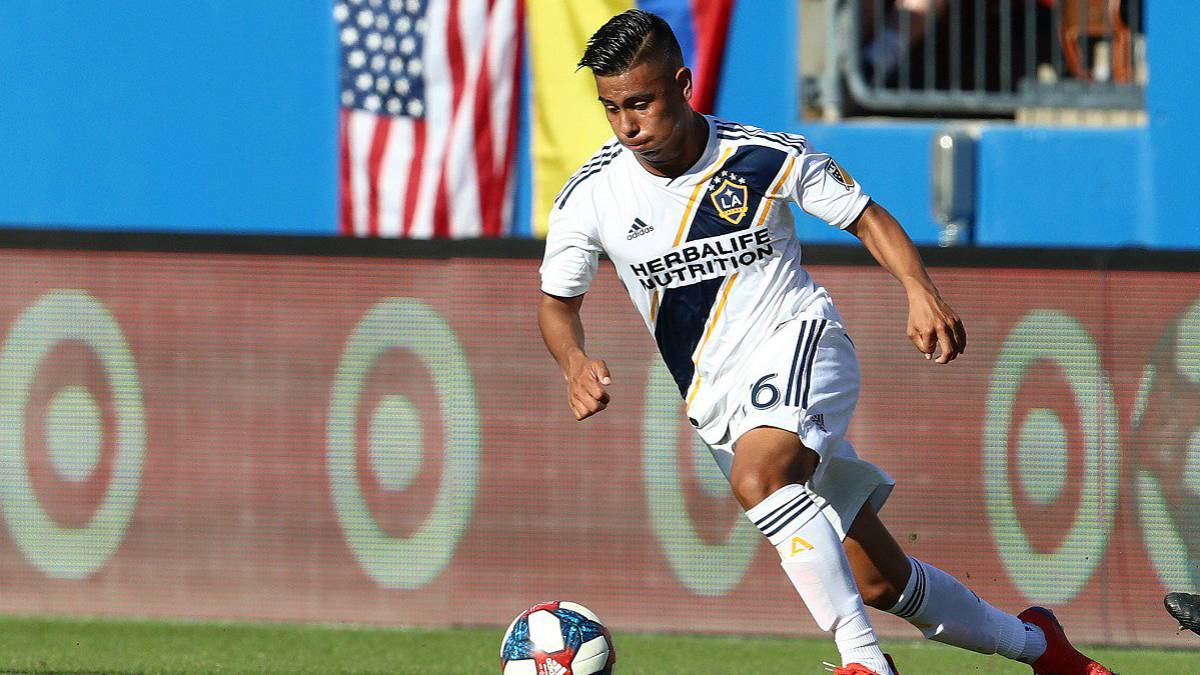 Efraín Álvarez busca convertirse en el próximo Héctor Herrera