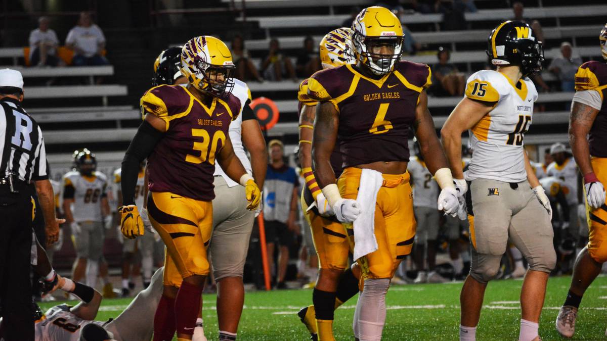 Kahzin Daniels en partido de la Universidad de Charleston