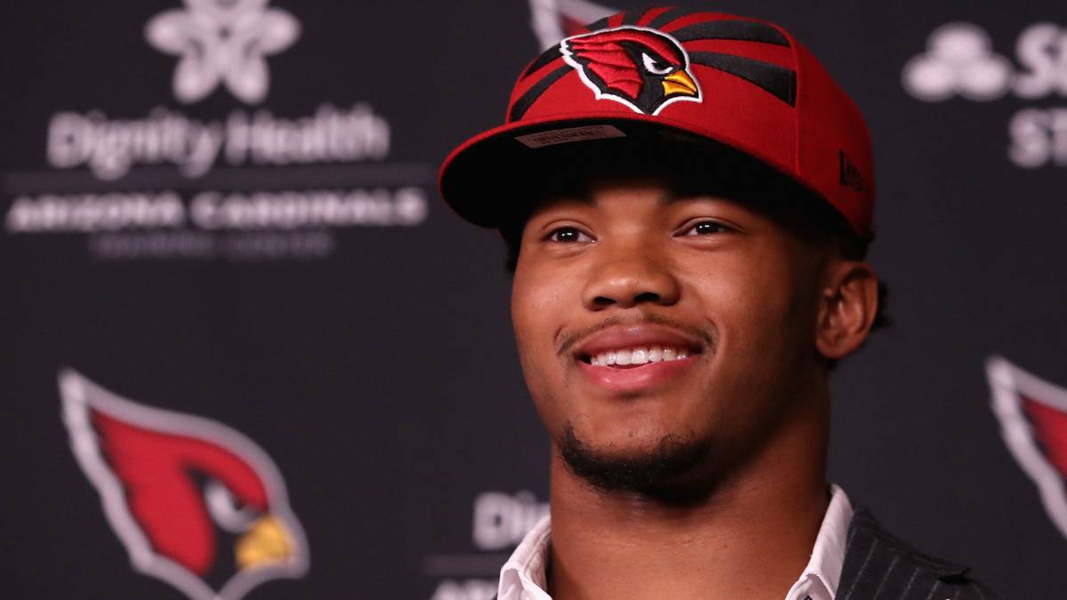 Kyler Murray estará a prueba con el coach Kliff Kingsbury