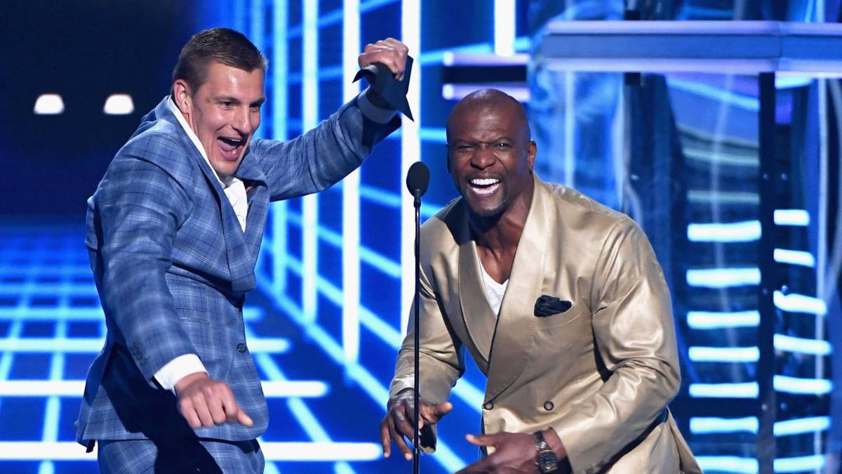 Rob Gronkowski y Terry Crews en los Billboard Music Awards