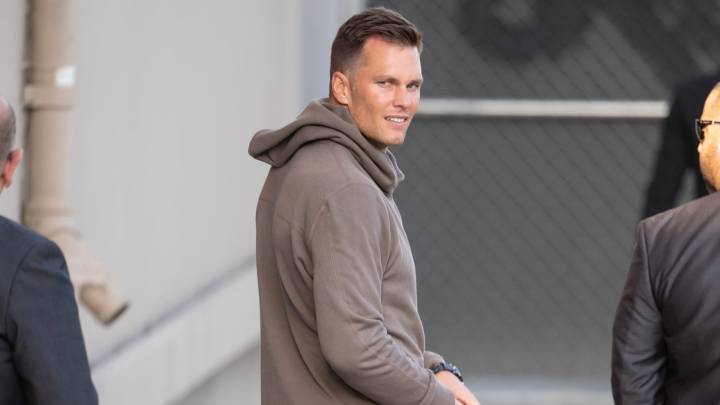 Tom Brady no se siente mal por ganar menos que otros QB's