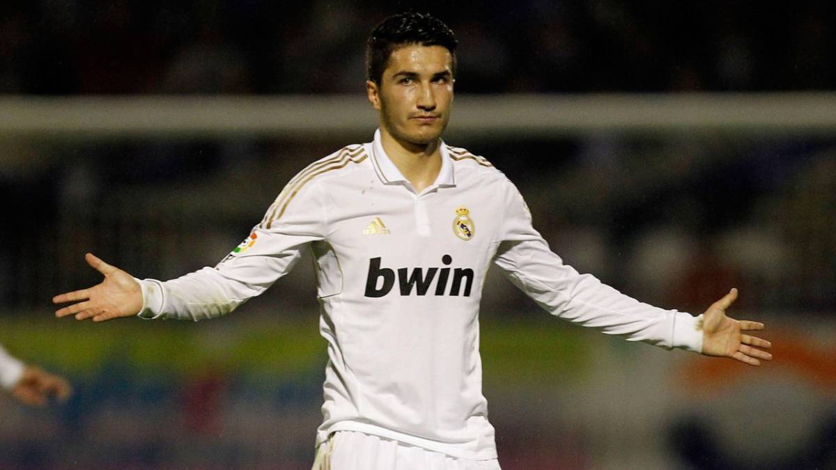 Recordamos la trayectoria y repasamos el presente el futbolista que pasó por clubes de talla mundial como Borussia Dortmund, Madrid y Liverpool.