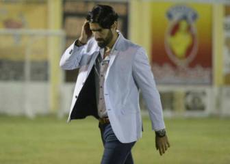 El 'Loco' Abreu pone en duda su continuidad con Santa Tecla