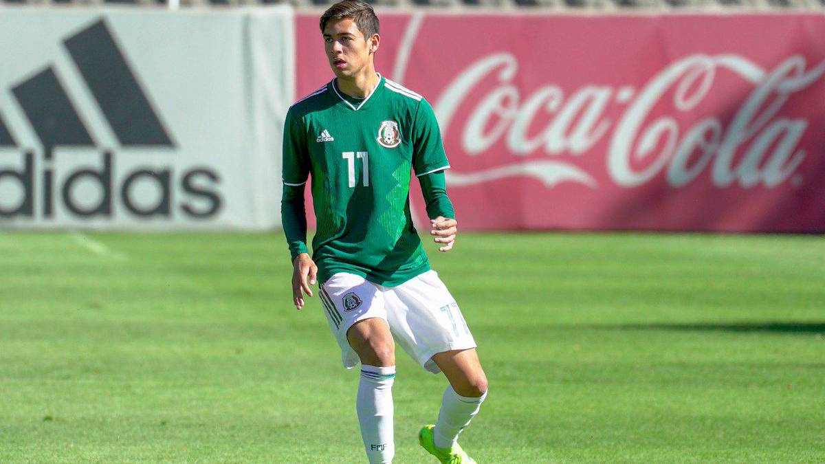 Julian Vázquez con México Sub-18