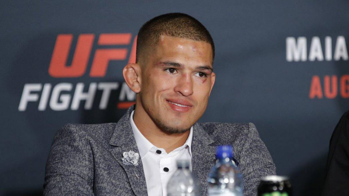 Anthony Pettis recibió una oferta para enfrentar a Conor McGregor