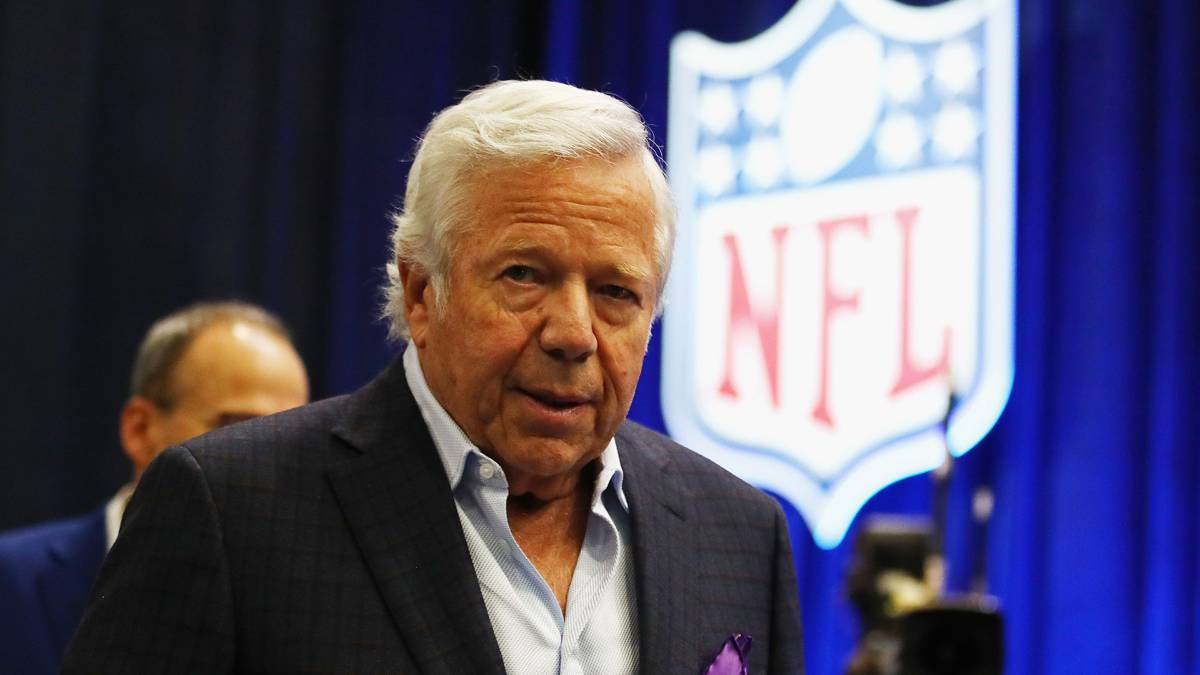 Robert Kraft gana; juez suprime video vs. dueño de Patriots