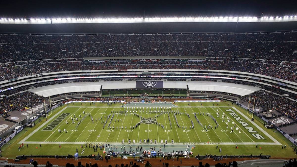 Estadio Azteca en partido de la NFL