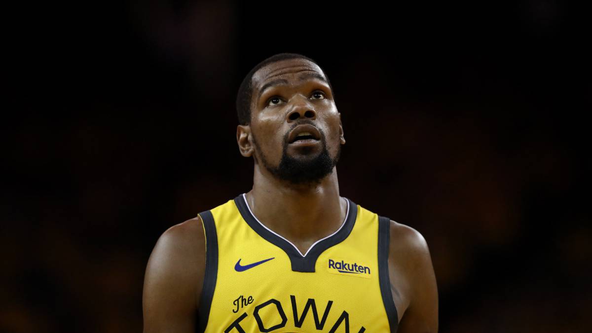 Kevin Durant en partido de Warriors