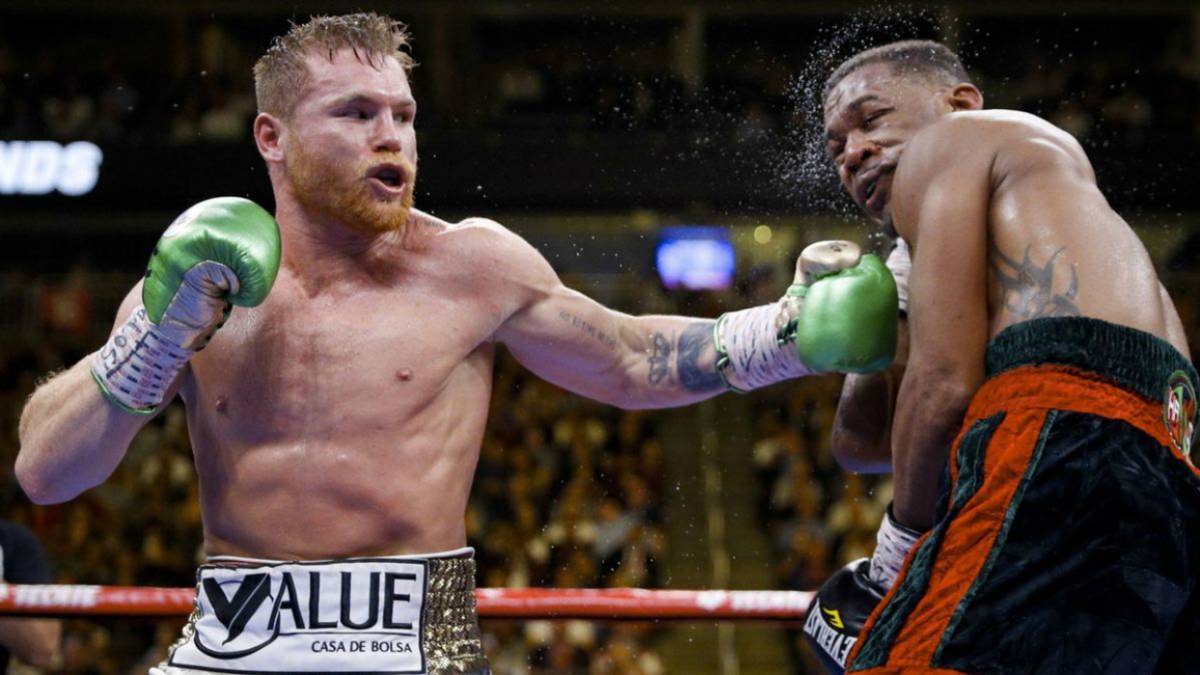 La FIB se retractaría de obligar al Canelo Álvarez a defender título