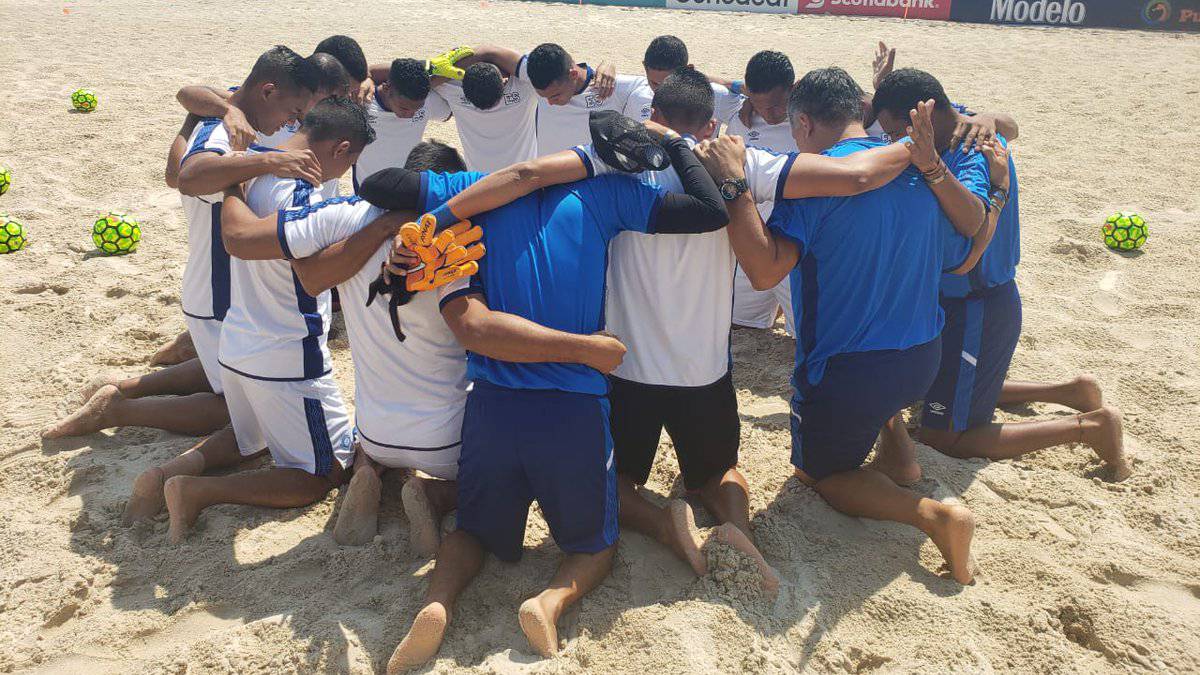 El Salvador antes del partido vs Estados Unidos