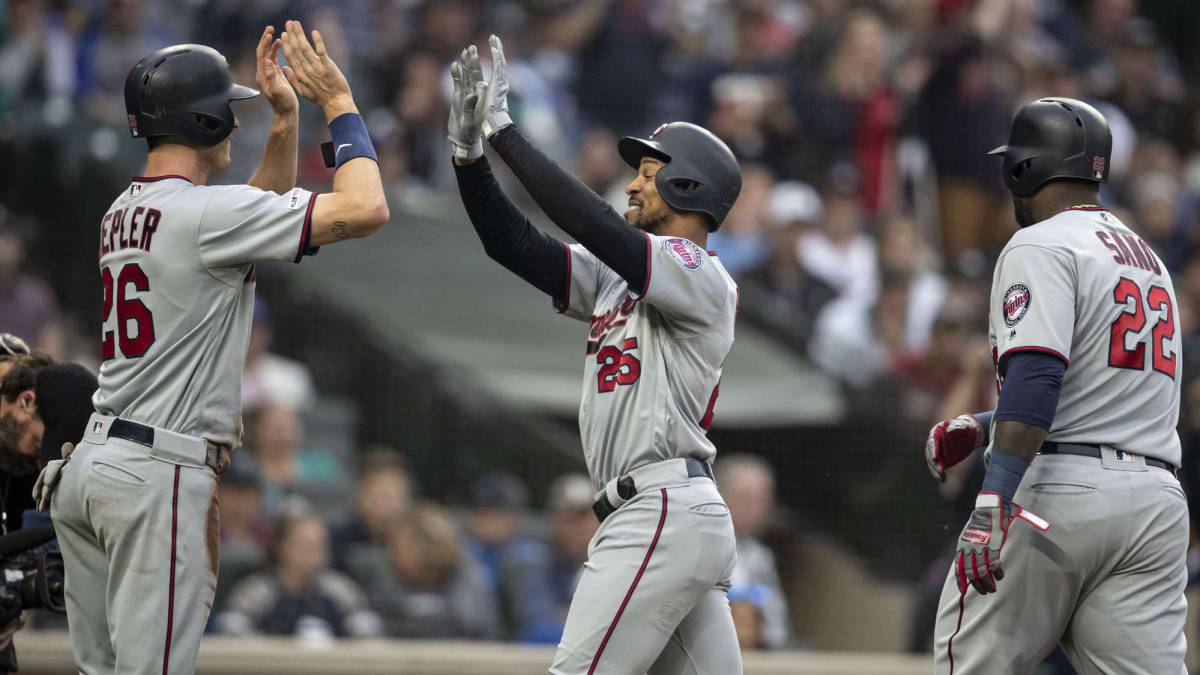 Los Twins escriben un capítulo de la historia a batazo limpio