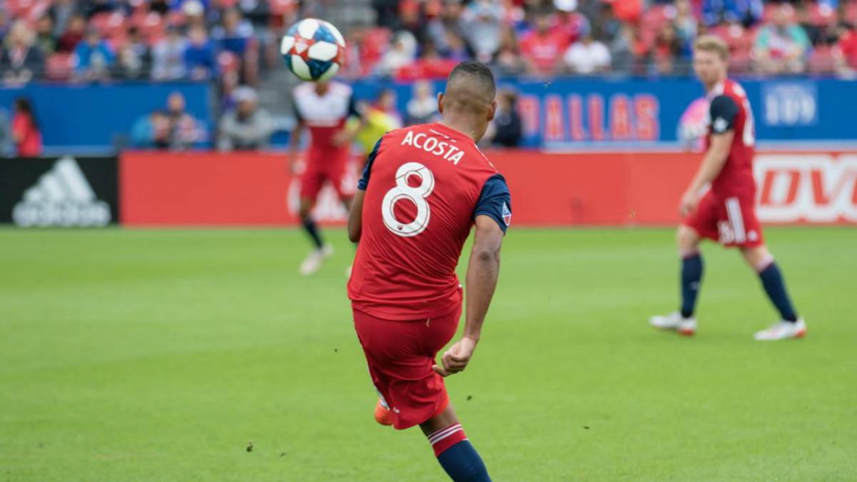 El hondureño habló con AS USA de su momento en MLS, lo que espera de ‘La H’ en Copa Oro y fue incluso duro consigo mismo en el ánimo de mejorar.