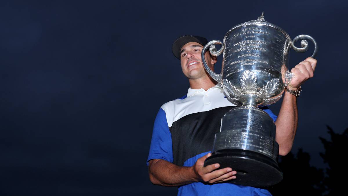 Saquon Barkley y Brooks Koepka celebran título de PGA