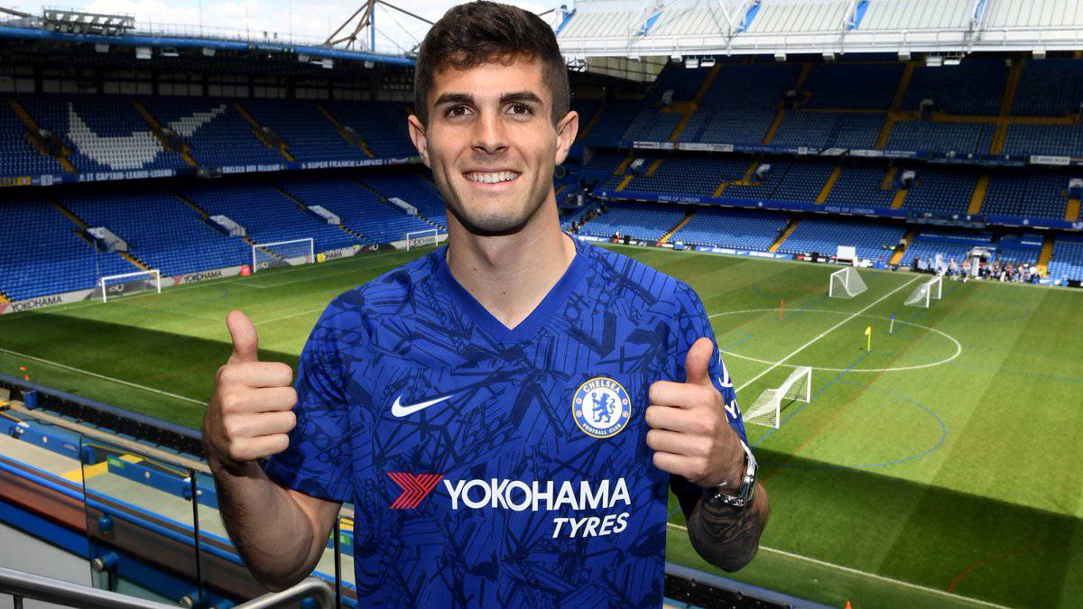 Christian Pulisic en su presentación con Chelsea