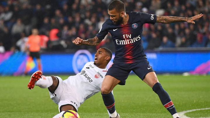 Dani Alves con PSG