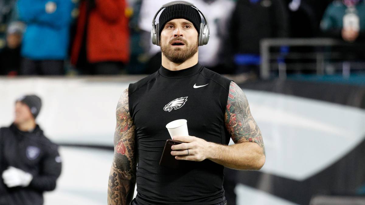 Chris Long en partido de los Eagles