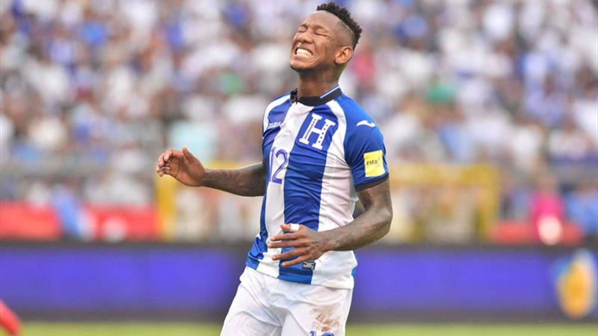 El delantero del Dynamo fue víctima de mensajes racistas en redes sociales al decirle “mono”. En menos de 24 horas ya no existe la cuenta.