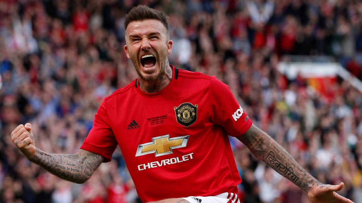 Victoria felicita a David Beckham por su regreso a Old Trafford