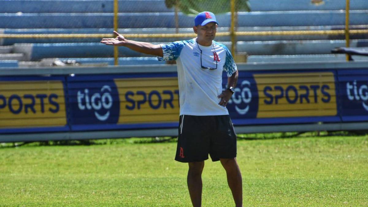 Jorge Rodríguez de Alianza será capacitado por Julen Lopetegui