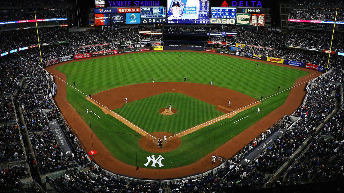 Suspenden duelo Red Sox-Yankees por lluvia