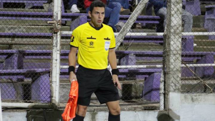 Banderín "de chocolate" en la Sudamericana