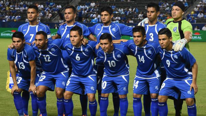 El Salvador presenta a sus futbolistas para la Copa Oro