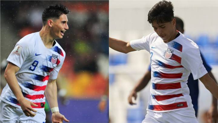 Alex Méndez y Sebastián Soto destacados por el Leeds United