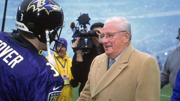 90: Art Modell, el enemigo está en casa