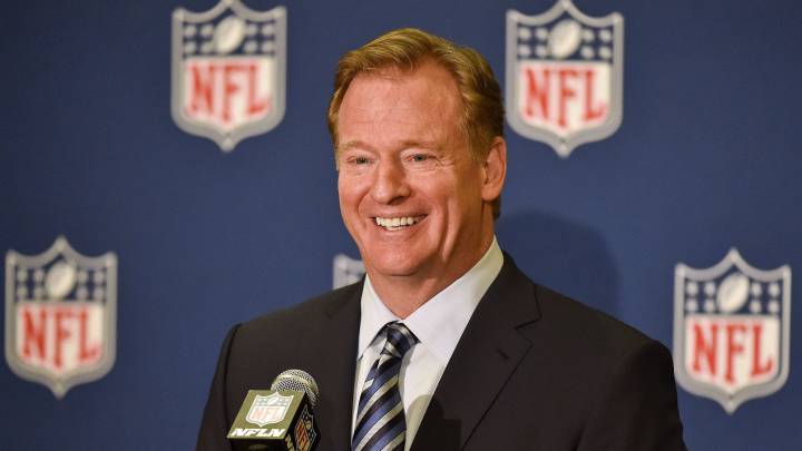 Roger Goodell en conferencia de prensa