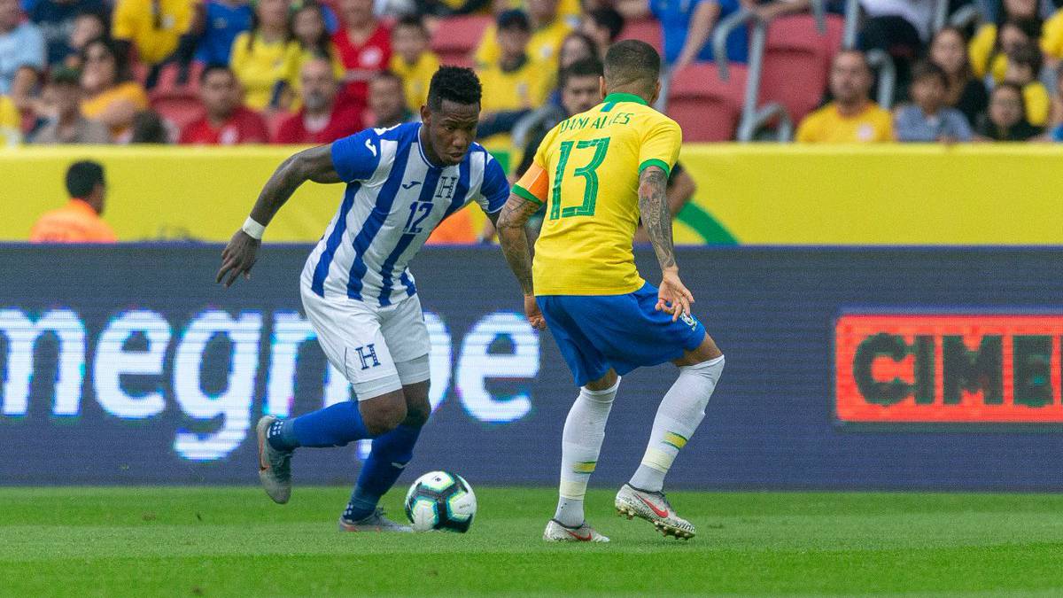 El delantero del Houston Dynamo mandó mensaje en redes sociales a todos los que se burlaron de él y le selección después de perder con Brasil.