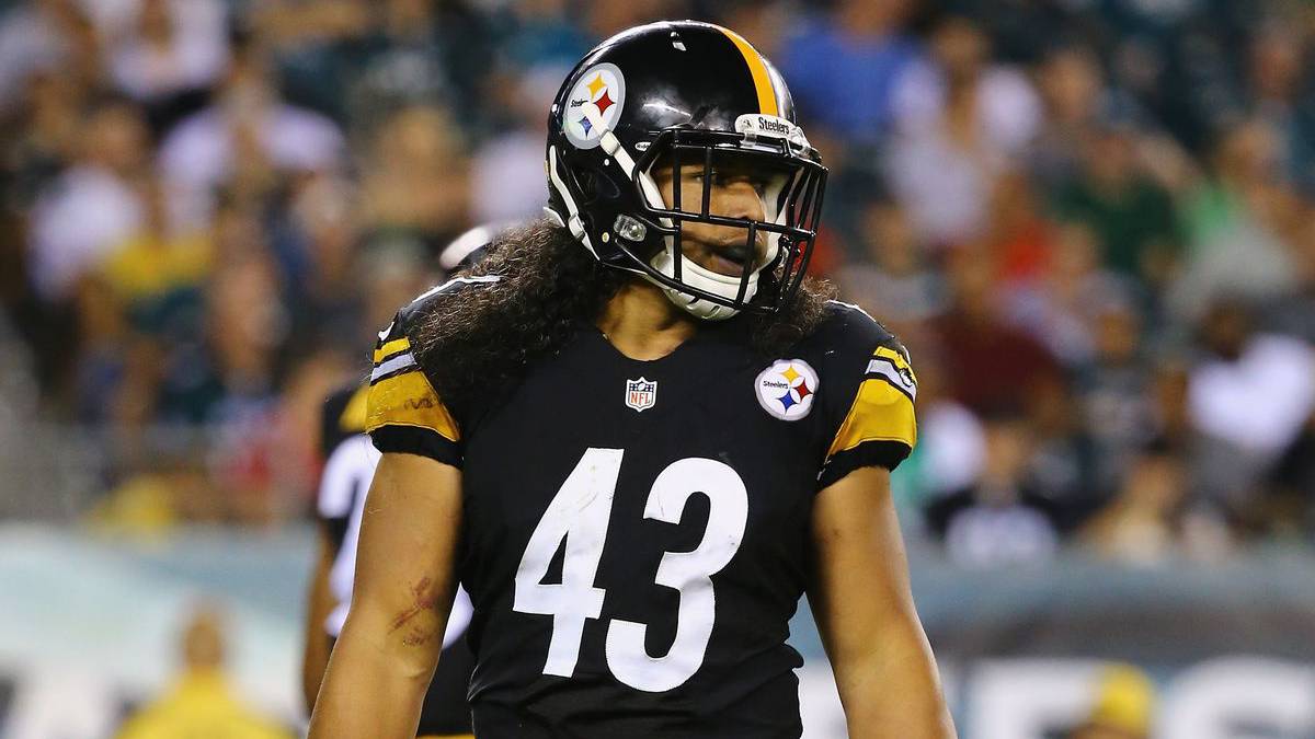 Troy Polamalu en partido de los Steelers