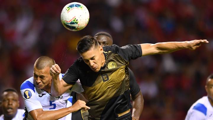 Foto de acción durante el partido entre Costa Rica y Nicaragua.
