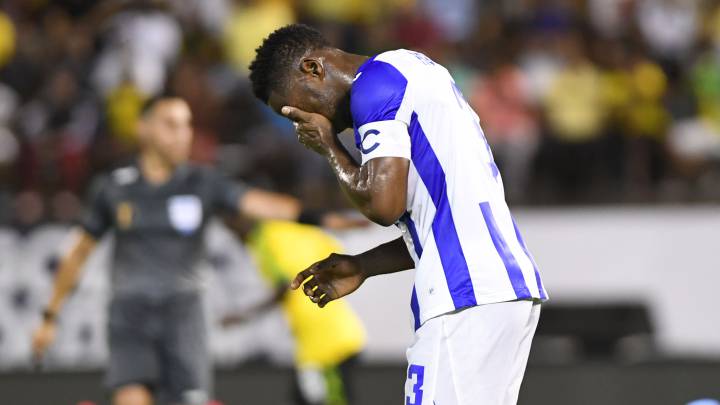 Honduras ya no sabe lo que es la victoria, pierde ante Jamaica