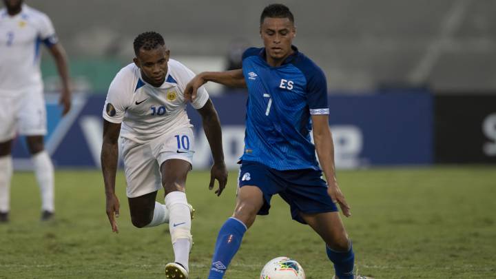 Darwin Cerén con El Salvador.