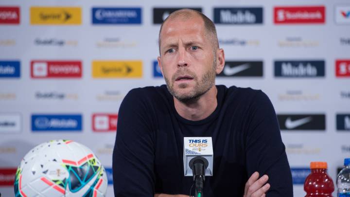 Greg Belharter en conferencia de prensa luego de partido vs Curazao,