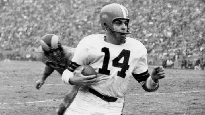 Otto Graham con los Browns