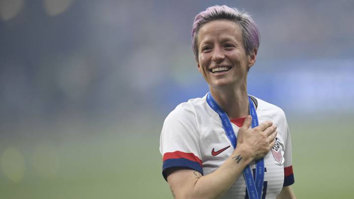 Megan Rapinoe festejando la Copa del Mundo
