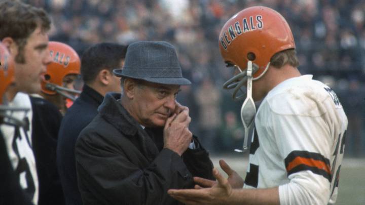 Paul Brown, el hombre que usó la estrategia como supervivencia