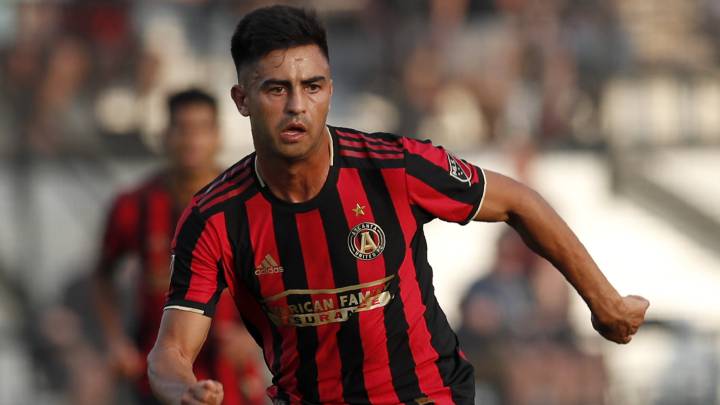A pesar de las recientes declaraciones expresando su deseo por volver a River, el argentino salió en el cuadro titular de De Boer.