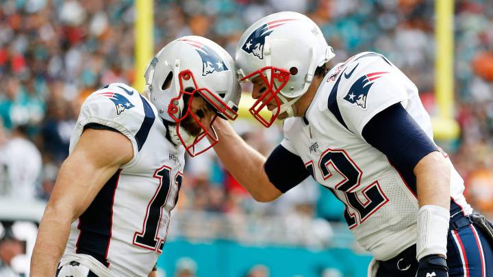 Edelman trolea a Brady y Belichick con "El Rey León"