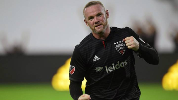 Wayne Rooney celebra un gol con la camiseta del D.C United.
