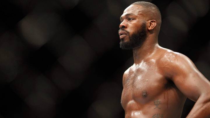 Jon Jones en pelea de UFC