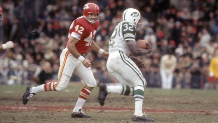 Johnny Robinson con los Chiefs