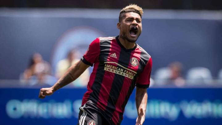 Josef Martínez celebrando anotación