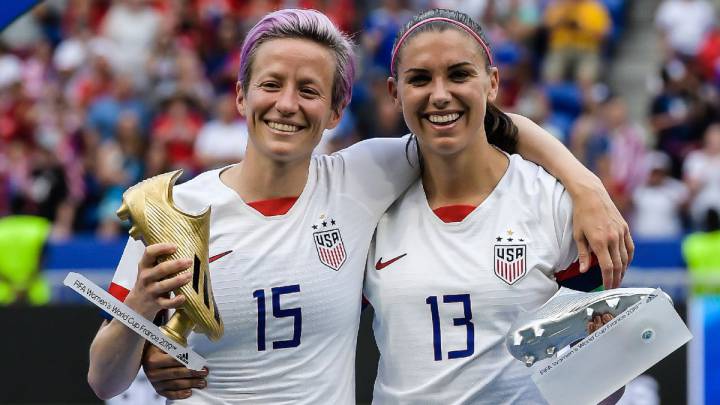 Megan Rapinoe y Alex Morgan tras ganar la Copa del Mundo