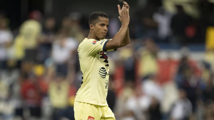 El atacante mexicano vivió meses de frustración en la Major League Soccer, América lo rescató y parece vivir momentos de resurgimiento en la Liga MX