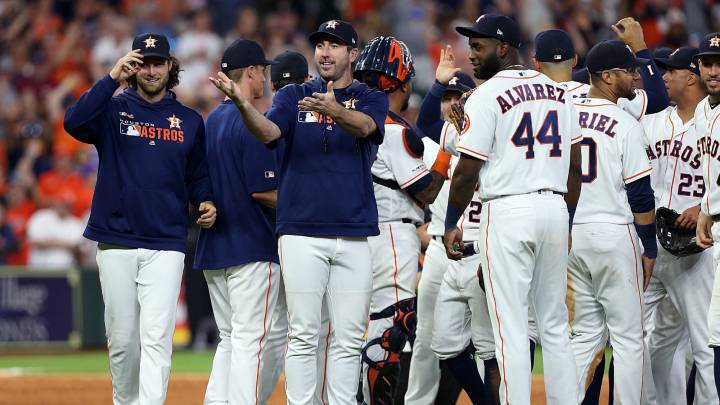 Astros celebran el no-hitter ante Mariners