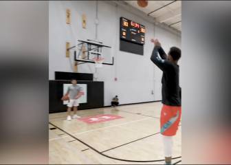 Stephen Curry da patada inicial al Select Camp