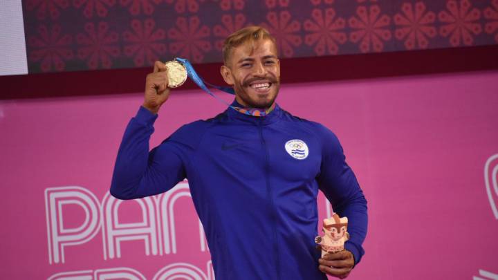 El fisicoculturista salvadoreño, recordó sus origenes luego de ganar el oro en los Juegos Panamericanos de Lima 2019 y comentó las adversidades que tuvo que superar.