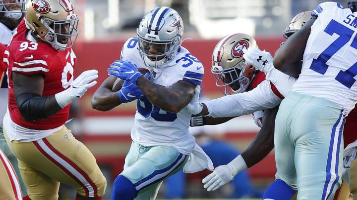 Tony Pollard en partido de los Cowboys
